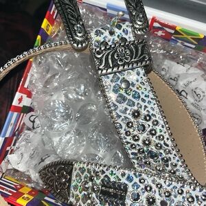 bb simon’s belt
Size 42